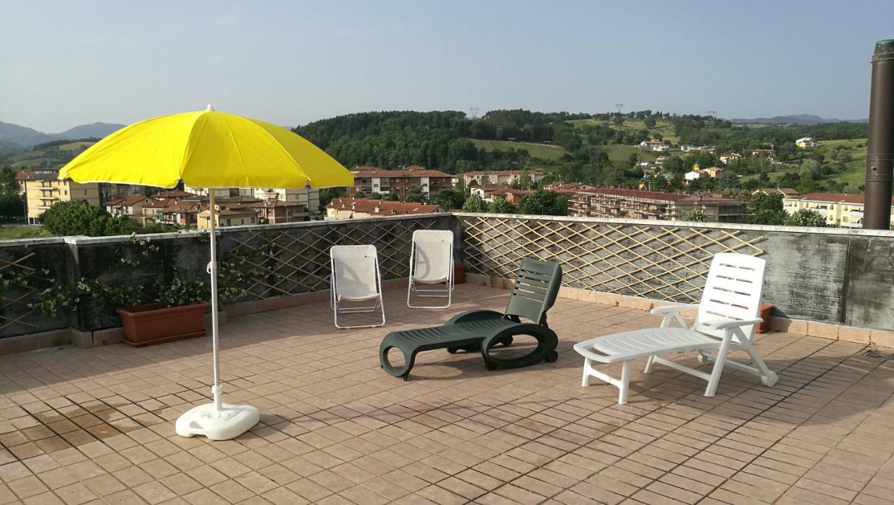 Attico A Barberino Di Mugello Apartment Luaran gambar